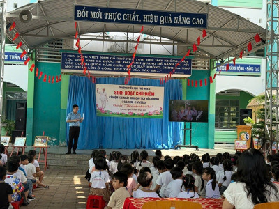 Trường Tiểu học Phú Hòa 3 tổ chức thành công Lễ tổng kết năm học 2024-2025