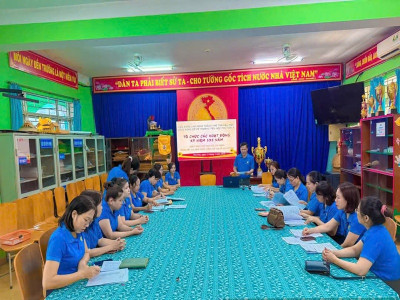 Trường Tiểu học Phú Hòa 3 tổ chức thành công Lễ tổng kết năm học 2024-2025