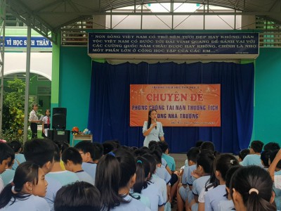 Chuyên đề " Phòng chống tai nạn thương tích trong nhà trường"
