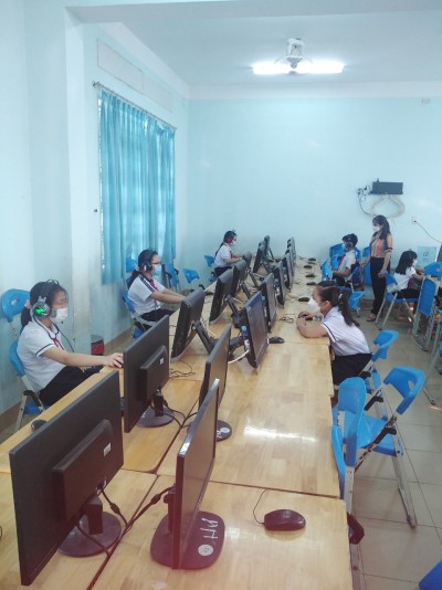 Trường Tiểu học Phú Hòa 3 tham gia tổ chức cuộc thi IOE cấp tỉnh